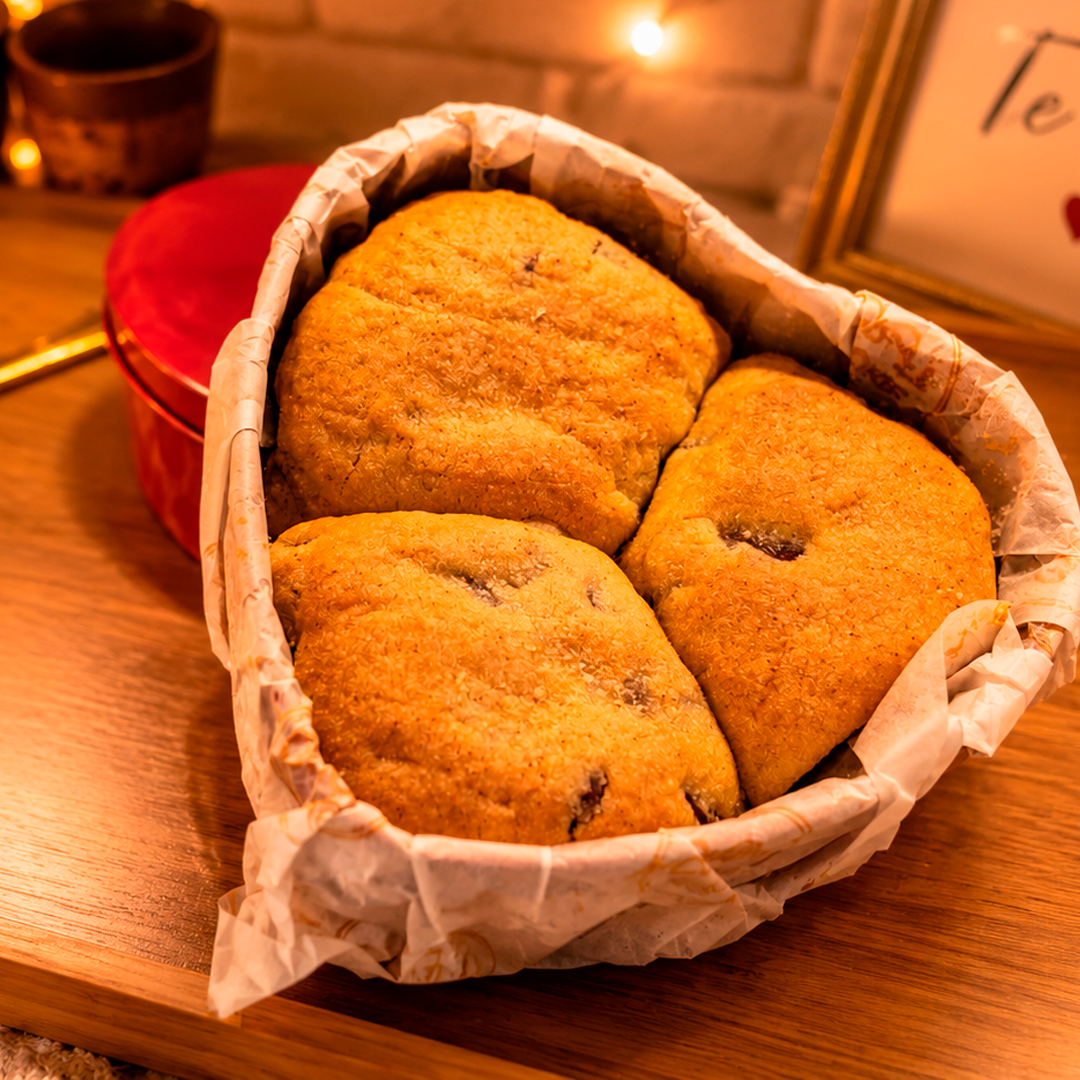 TORTA COOKIE NA LATA CORAÇÃO